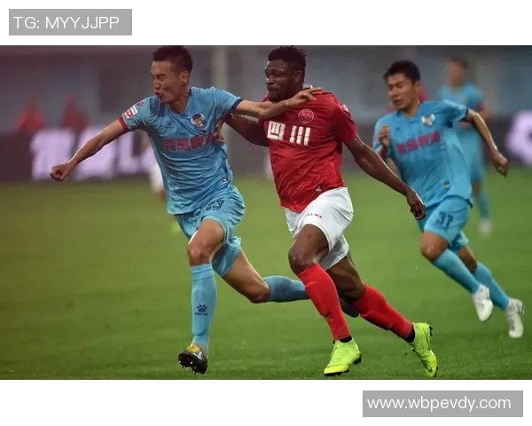 武汉篮球队以97分领跑全国锦标赛积分榜展现强劲实力